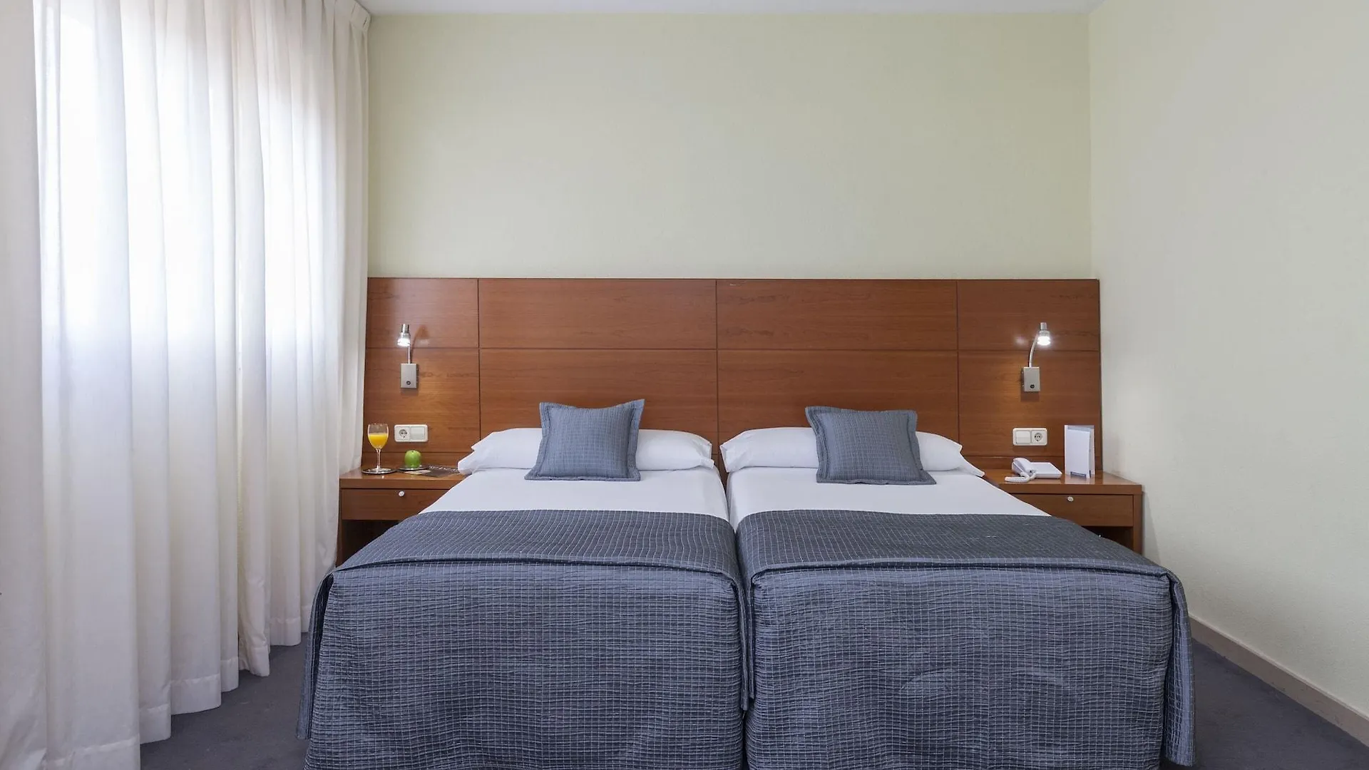 Hotel Porcel Torre Garden Madrid